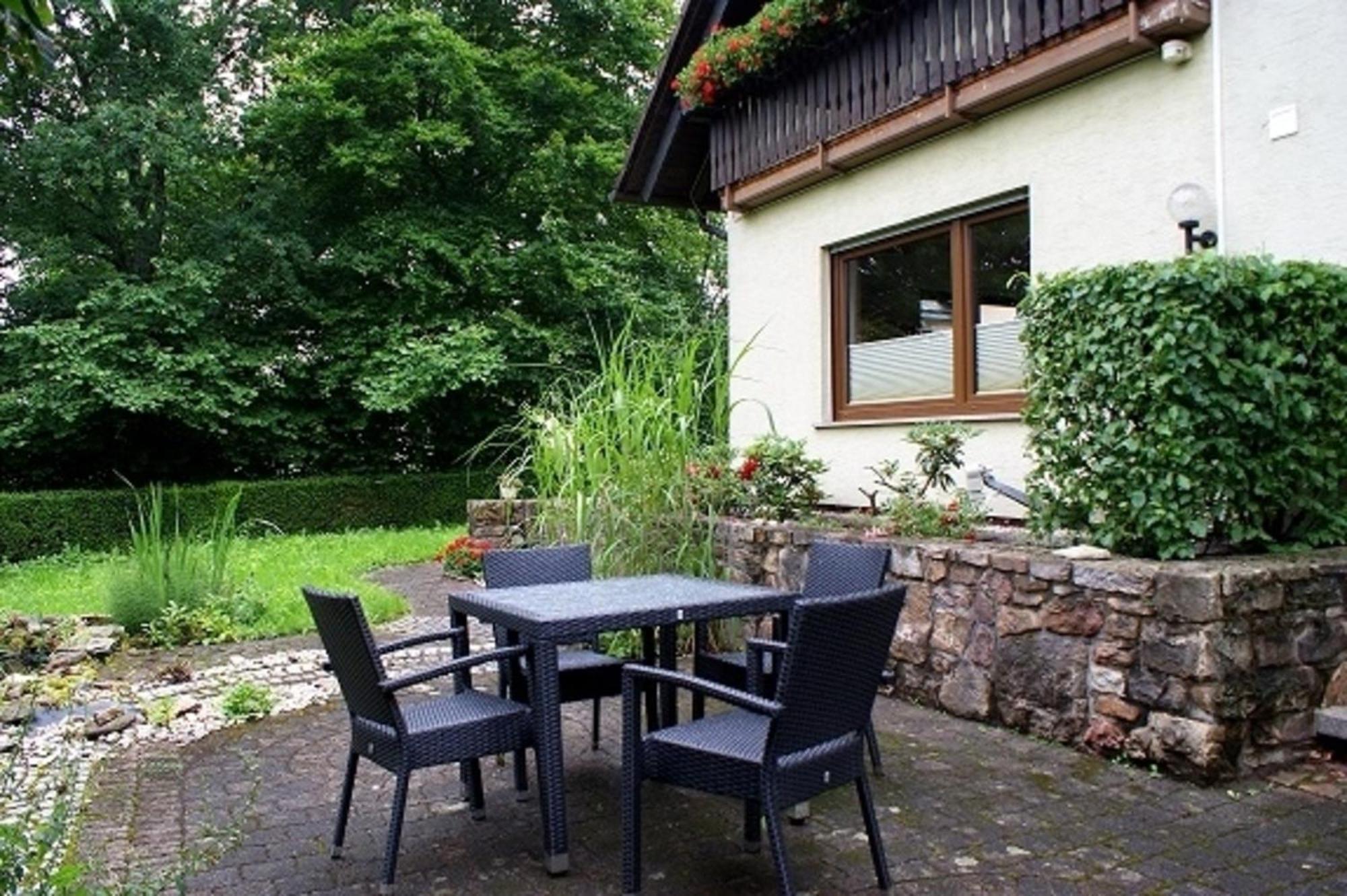 Апартаменты Haus "Zwischen Den Waeldern" Allenbach Экстерьер фото